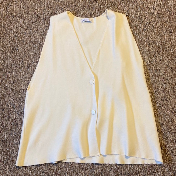 Zara Sweaters Zara Cream Sweater Vest Poshmark